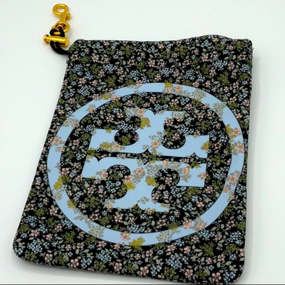 Tory Burch Printed pouch with clip NWOT